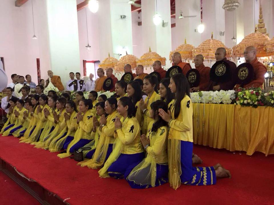 Thái lan: cung nghinh các Ngài Tam Tạng của Miến Điện giảng pháp và tụng kinh