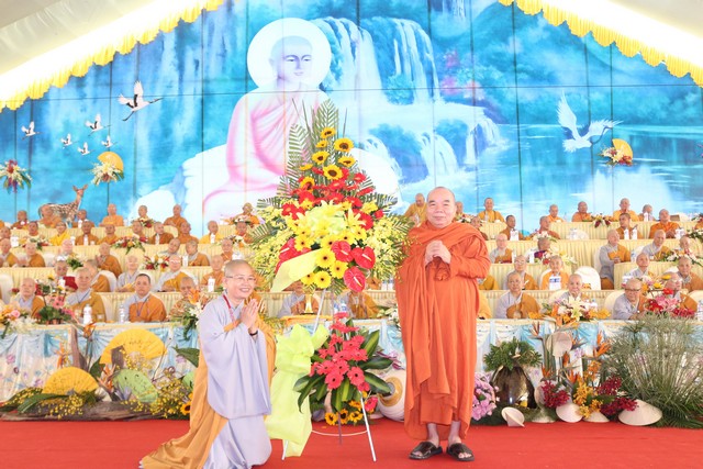 Bình Dương: Trọng thể diễn ra khai mạc Đại Lễ Tưởng Niệm Đức Thánh Tổ Ni Đại Ái Đạo