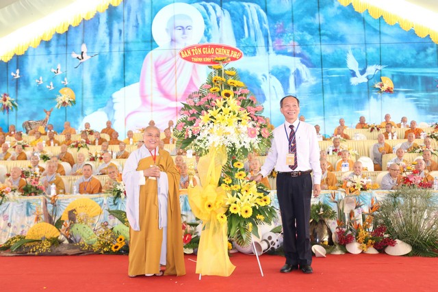 Bình Dương: Trọng thể diễn ra khai mạc Đại Lễ Tưởng Niệm Đức Thánh Tổ Ni Đại Ái Đạo