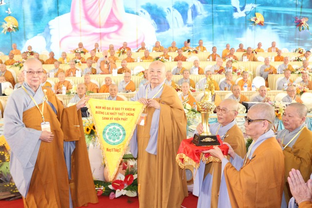 Bình Dương: Trọng thể diễn ra khai mạc Đại Lễ Tưởng Niệm Đức Thánh Tổ Ni Đại Ái Đạo