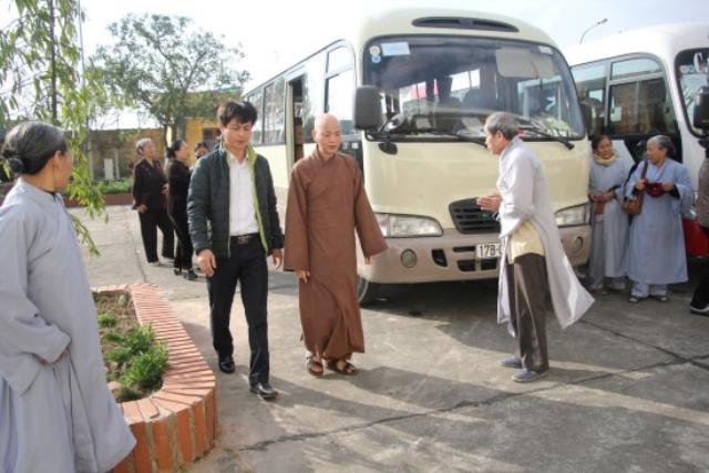 Thái Bình : Chùa Từ Xuyên Tặng Qùa Và Chia Sẽ Phật Pháp Cho Các Trại Viên Tại Trung Tâm Cai Nghiện Ma Túy Và Chăm Sóc Đối Tượng Xã Hội Tỉnh Thái Bình