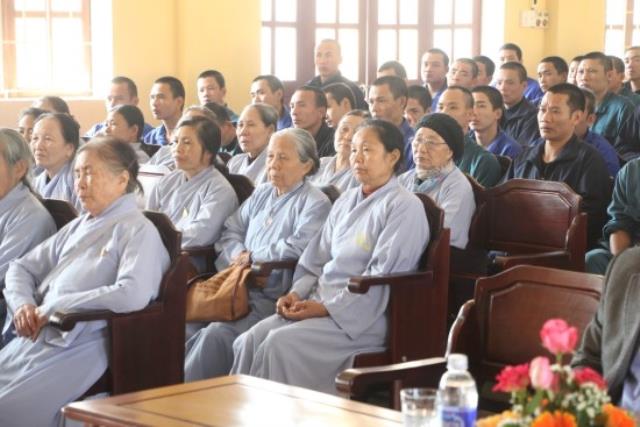 Thái Bình : Chùa Từ Xuyên Tặng Qùa Và Chia Sẽ Phật Pháp Cho Các Trại Viên Tại Trung Tâm Cai Nghiện Ma Túy Và Chăm Sóc Đối Tượng Xã Hội Tỉnh Thái Bình