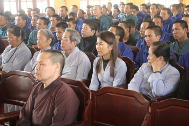 Thái Bình : Chùa Từ Xuyên Tặng Qùa Và Chia Sẽ Phật Pháp Cho Các Trại Viên Tại Trung Tâm Cai Nghiện Ma Túy Và Chăm Sóc Đối Tượng Xã Hội Tỉnh Thái Bình