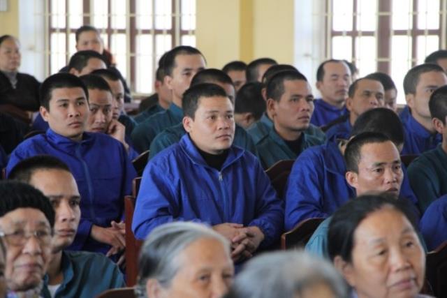 Thái Bình : Chùa Từ Xuyên Tặng Qùa Và Chia Sẽ Phật Pháp Cho Các Trại Viên Tại Trung Tâm Cai Nghiện Ma Túy Và Chăm Sóc Đối Tượng Xã Hội Tỉnh Thái Bình