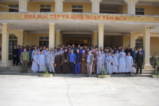 Thái Bình : Chùa Từ Xuyên Tặng Qùa Và Chia Sẽ Phật Pháp Cho Các Trại Viên Tại Trung Tâm Cai Nghiện Ma Túy Và Chăm Sóc Đối Tượng Xã Hội Tỉnh Thái Bình