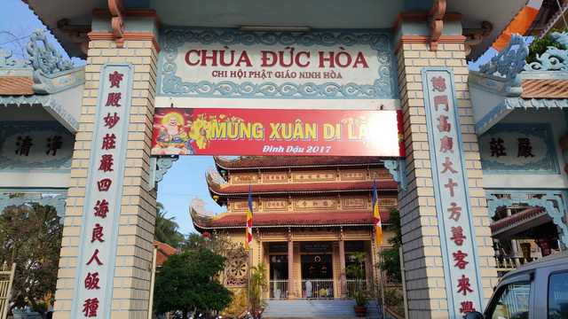 Lễ chùa đầu năm