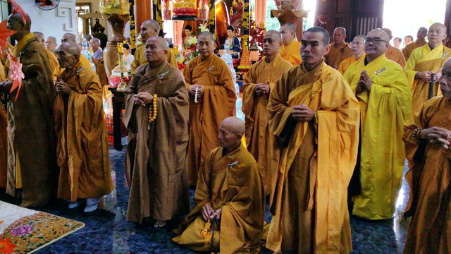 Khánh Hòa: Chúc mừng khánh tuế Hòa thượng Trưởng Ban Trị Sự