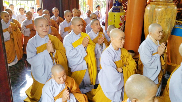 Khánh Hòa: Chúc mừng khánh tuế Hòa thượng Trưởng Ban Trị Sự