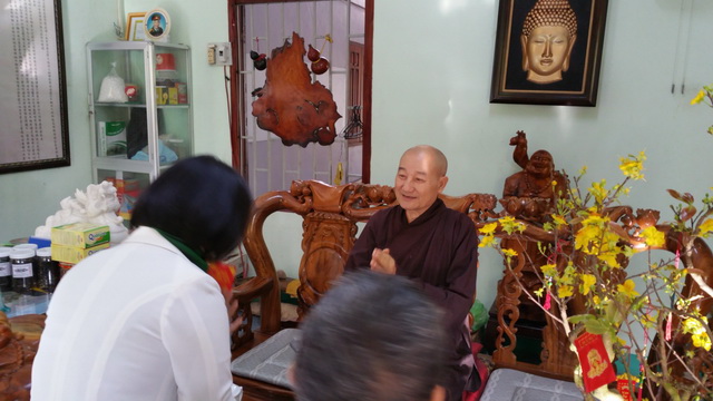 Lễ chùa đầu năm