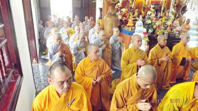 Khánh Hòa: Chúc mừng khánh tuế Hòa thượng Trưởng Ban Trị Sự