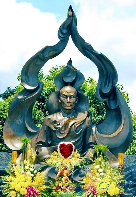 Đầu Xuân Đinh Dậu nhớ Bồ Tát  sinh năm Đinh Dậu - Thích Quảng Đức (1897-1963)