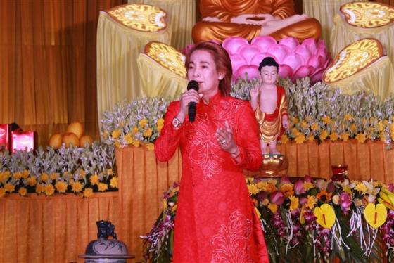 Đêm văn nghệ đón mừng Phật đản tại chùa Vạn Linh - Quảng Xương