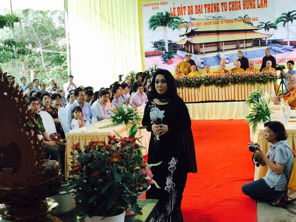 Bến Tre: Lễ đặt đá trùng tu xây dựng lại ngôi tự viện tại chùa Hưng Lâm