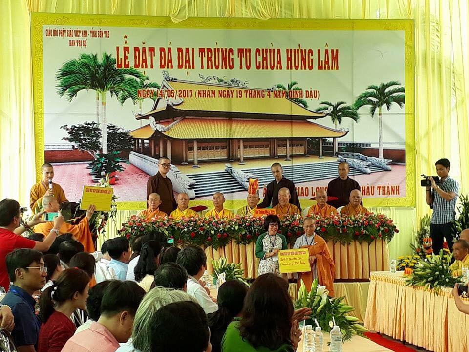 Bến Tre: Lễ đặt đá trùng tu xây dựng lại ngôi tự viện tại chùa Hưng Lâm