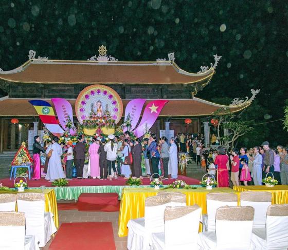 Tưng bừng đại lễ Phật đản Phật giáo huyện Nga Sơn