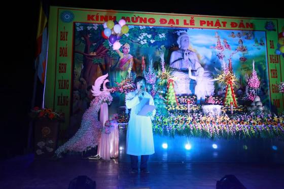 Phật giáo Tĩnh Gia tổ chức đêm văn nghệ,hoa đăng kính mừng Phật đản
