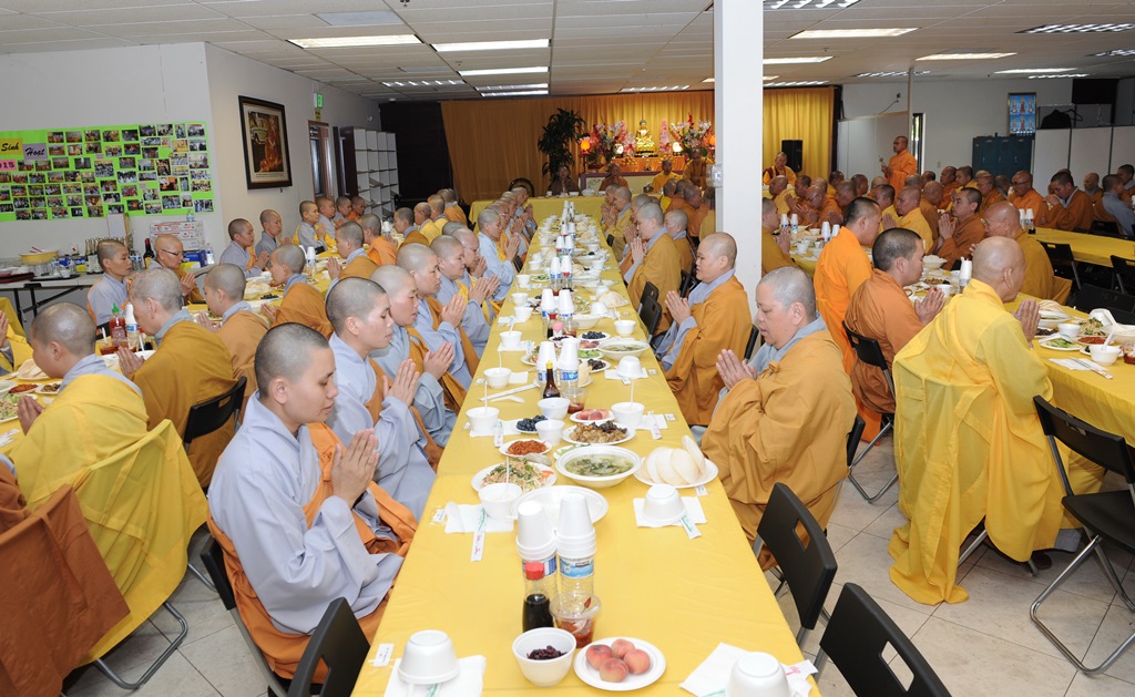 Khóa An cư kiết hạ năm 2017  Tại Niệm Phật đường Fremont, California, Hoa Kỳ