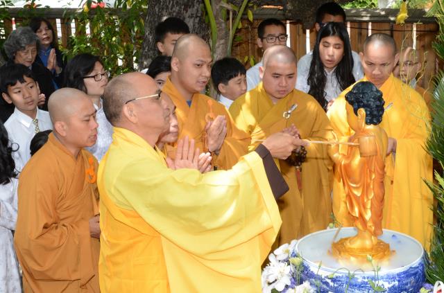 Chùa Liễu Quán, San Jose (Hoa Kỳ)  Tổ Chức Đại Lễ Vesak 2017