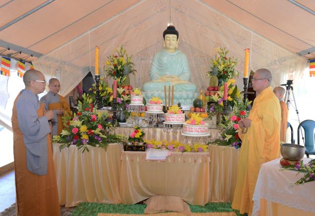 Đại lễ Phật đản PL. 2561 tại tu viện Huyền Không San Jose,Hoa Kỳ
