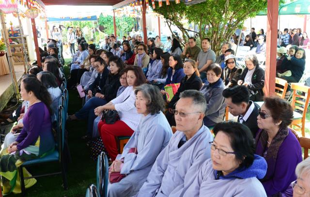 Đại lễ Phật đản PL. 2561 tại tu viện Huyền Không San Jose,Hoa Kỳ
