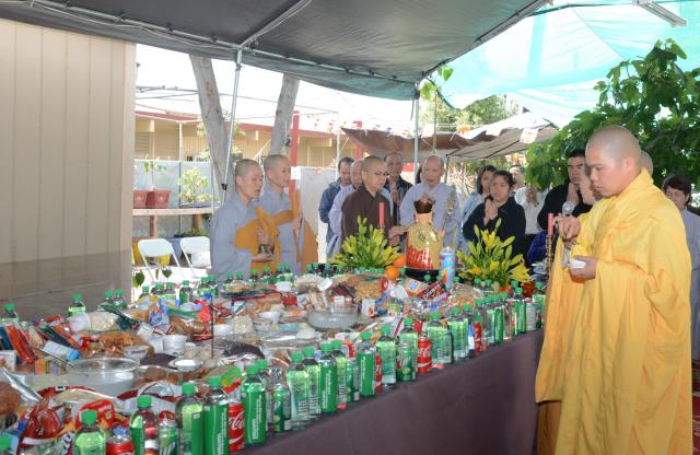 Đại lễ Phật đản PL. 2561 tại tu viện Huyền Không San Jose,Hoa Kỳ