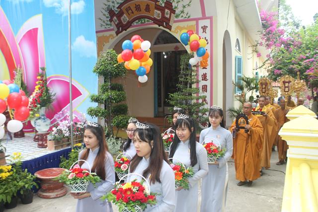 PG Đồng Tháp: Trang nghiêm lễ Phật Đản huyện Cao Lãnh
