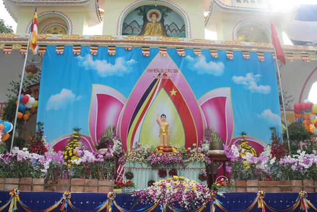 PG Đồng Tháp: Trang nghiêm lễ Phật Đản huyện Cao Lãnh