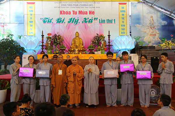 Bế mạc Khoá tu Mùa hè chùa Tăng Phúc 2017