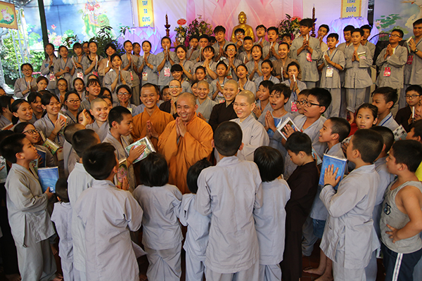Bế mạc Khoá tu Mùa hè chùa Tăng Phúc 2017