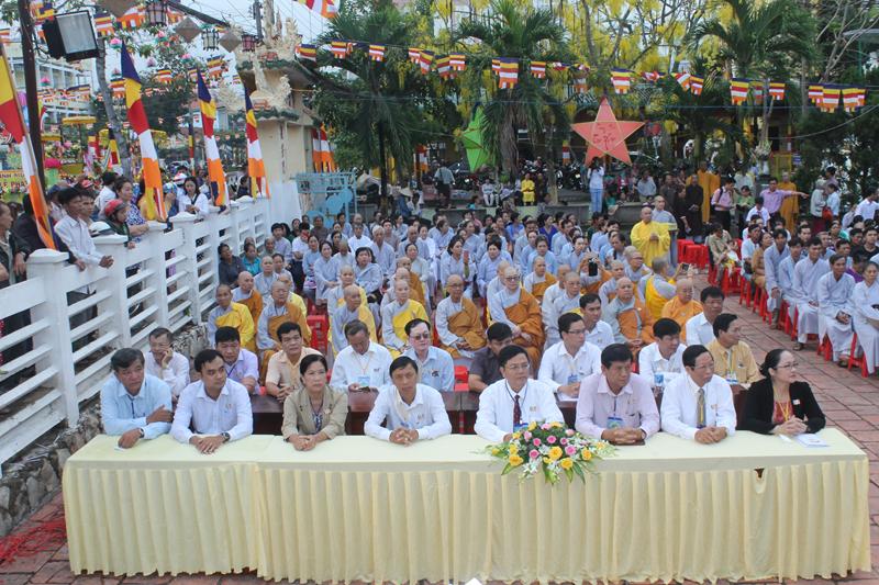 Trang nghiêm Đại lễ Phật đản PL. 2561 tại Đồng Tháp