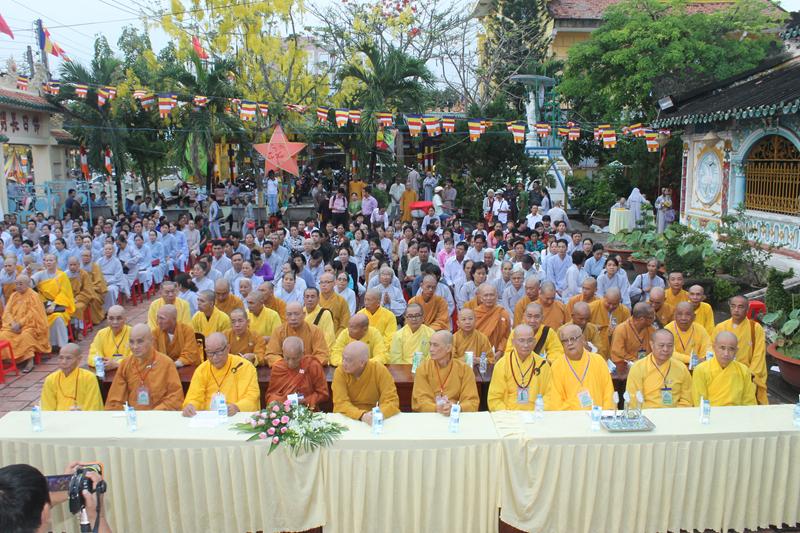 Trang nghiêm Đại lễ Phật đản PL. 2561 tại Đồng Tháp