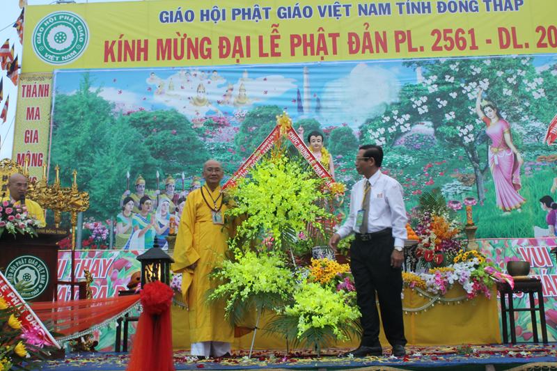 Trang nghiêm Đại lễ Phật đản PL. 2561 tại Đồng Tháp