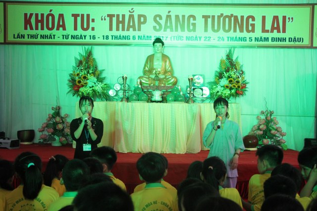 Hà Nam: Bế mạc khóa tu “Thắp sáng tương lai”