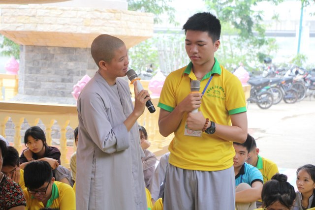 Hà Nam: Bế mạc khóa tu “Thắp sáng tương lai”