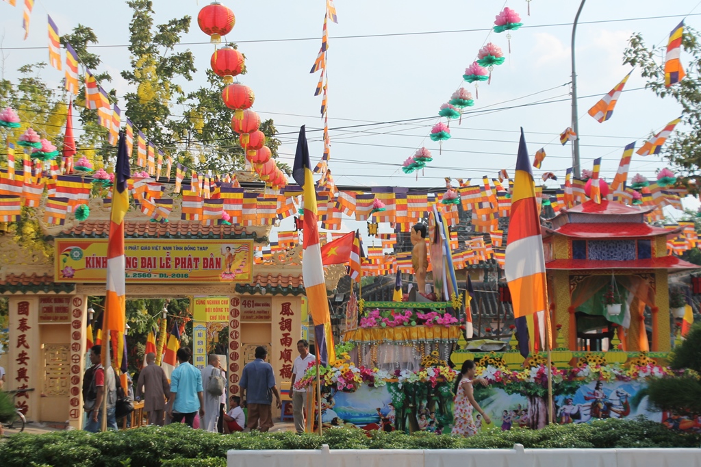 Đồng Tháp: Triển khai phiên họp tuần lễ Phật Đản năm 2017