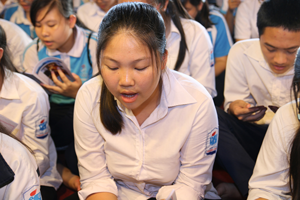 Chùa Tăng Phúc tổ chức lễ cầu nguyện và tư vấn mùa thi năm 2017
