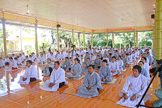 Gia Lai:Khóa Tu Một Ngày An Lạc