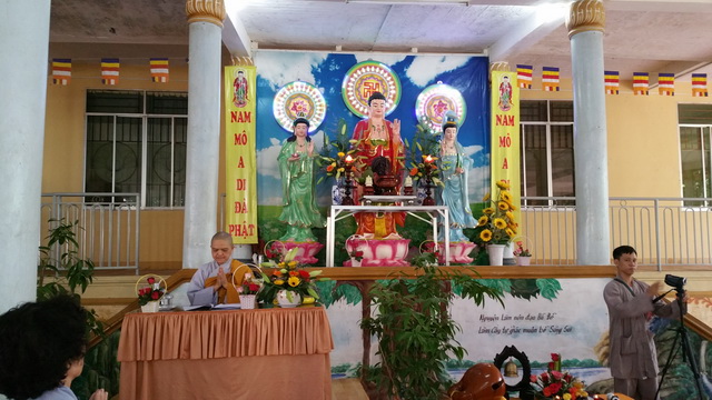 Chùa Lộc Thọ tổ chức khóa tu Bát quan trai lần thứ 3.