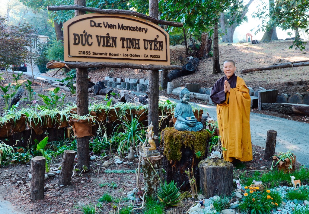 Đức Viên Tịnh Uyển, California (Hoa Kỳ) Tổ Chức Khóa Tịnh Tu Năm 2017 .