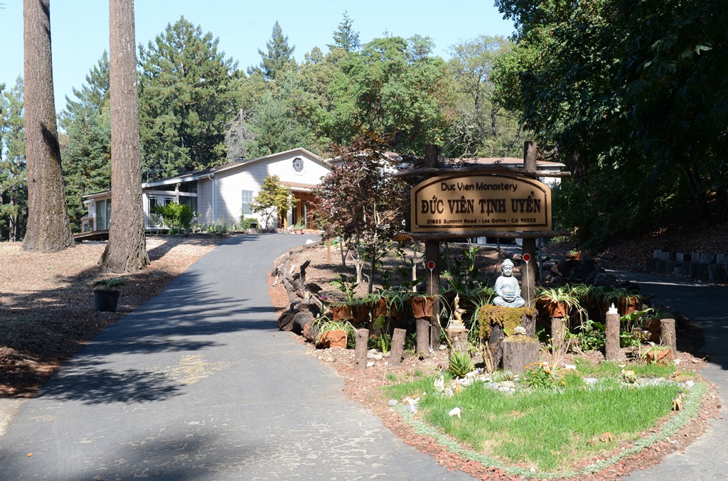 Đức Viên Tịnh Uyển, California (Hoa Kỳ) Tổ Chức Khóa Tịnh Tu Năm 2017 .
