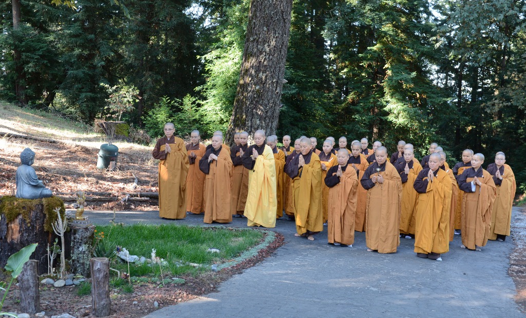 Đức Viên Tịnh Uyển, California (Hoa Kỳ) Tổ Chức Khóa Tịnh Tu Năm 2017 .