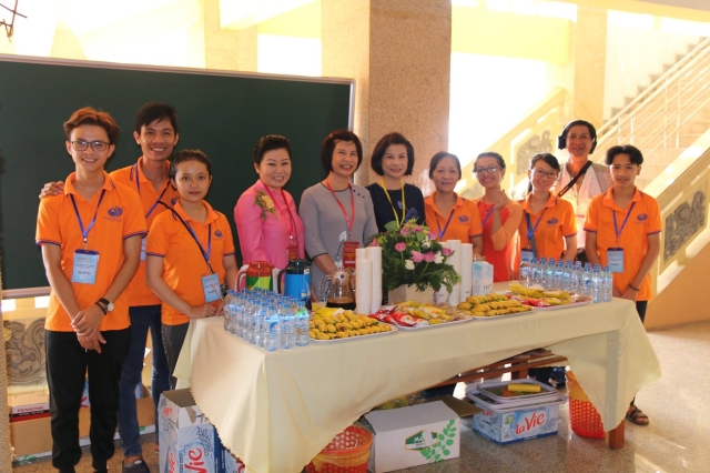 Gửi các thiên thần áo cam