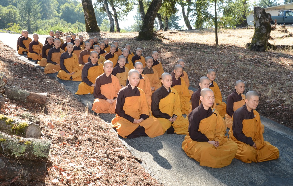 Đức Viên Tịnh Uyển, California (Hoa Kỳ) Tổ Chức Khóa Tịnh Tu Năm 2017 .