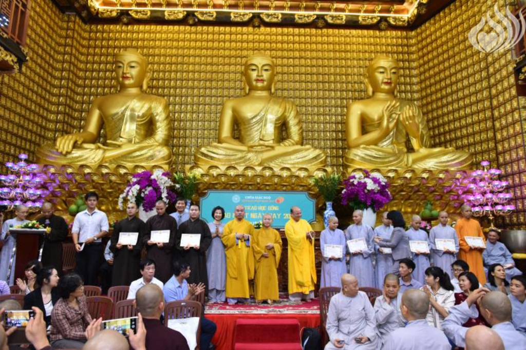 Tổng Kết Chương Trình Trao Tặng Học Bổng Đạo Phật Ngày Nay 2017 (C113)