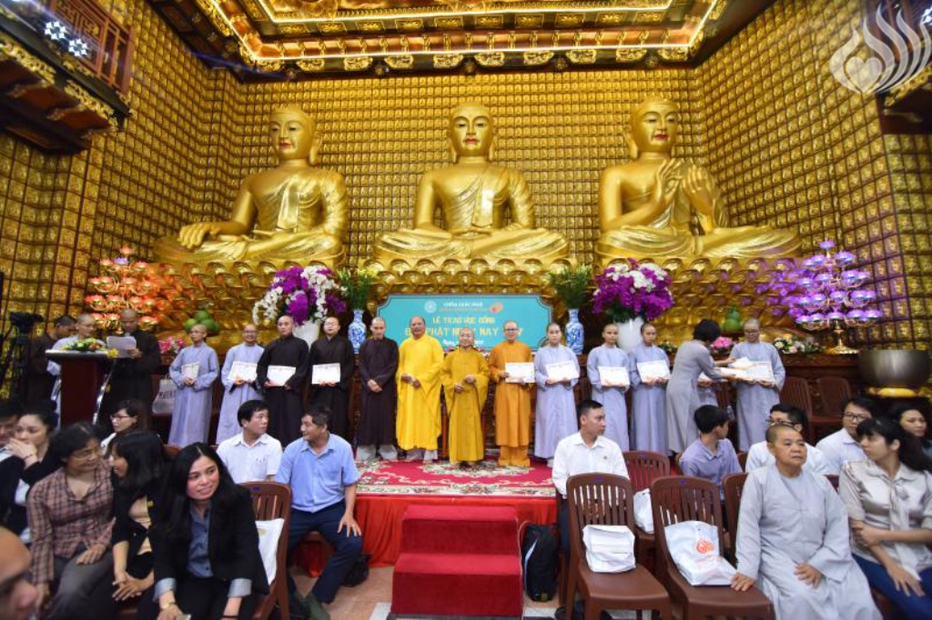 Tổng Kết Chương Trình Trao Tặng Học Bổng Đạo Phật Ngày Nay 2017 (C113)