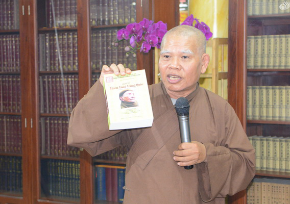 Cúng dường Chư Tăng Ni tại Trung tâm Phật Học Hán Truyền và Phật Học Viện Viên Quang (C133)
