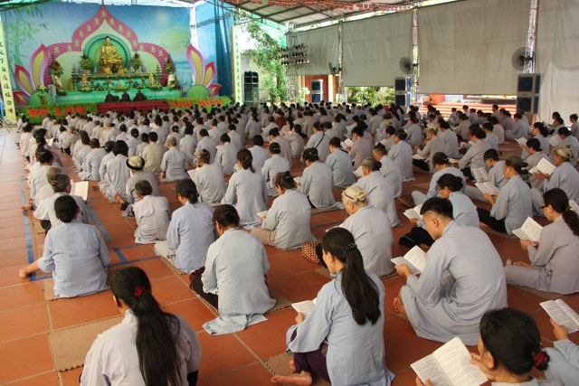 Thái Bình: Đại lễ Vu Lan tại chùa Từ Xuyên (ngày thứ nhất)