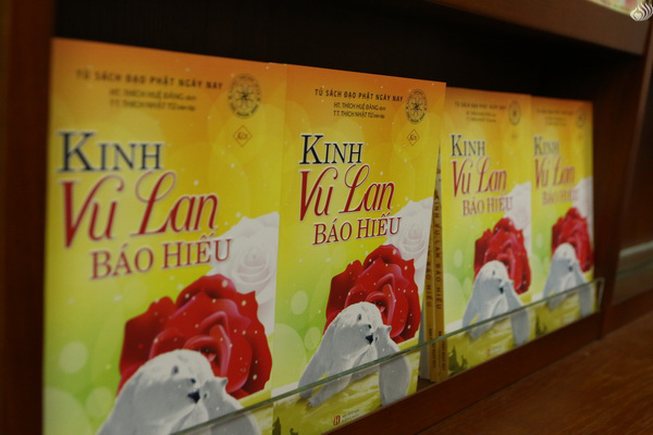 Thư mời thỉnh kinh “Kinh Vu- Lan Báo Hiếu” và “Kinh Pháp Cú – 423 Lời Vàng Của Đức Phật”