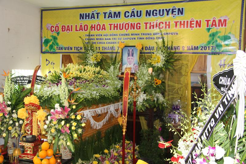 Đồng Tháp: Các đoàn viếng tang cố HT. Thích Thiện Tâm