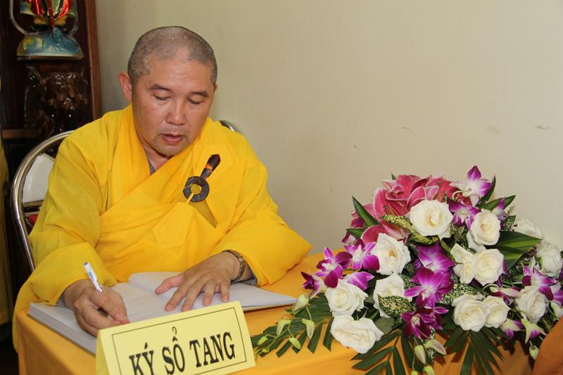 Đồng Tháp: Các đoàn viếng tang cố HT. Thích Thiện Tâm